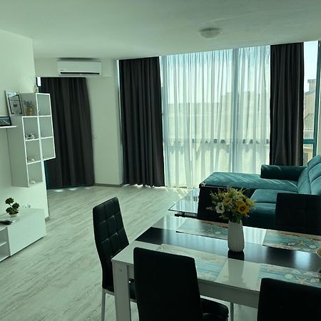Spacious And Cozy Apartment In Complex Del Sol Primorsko Dış mekan fotoğraf