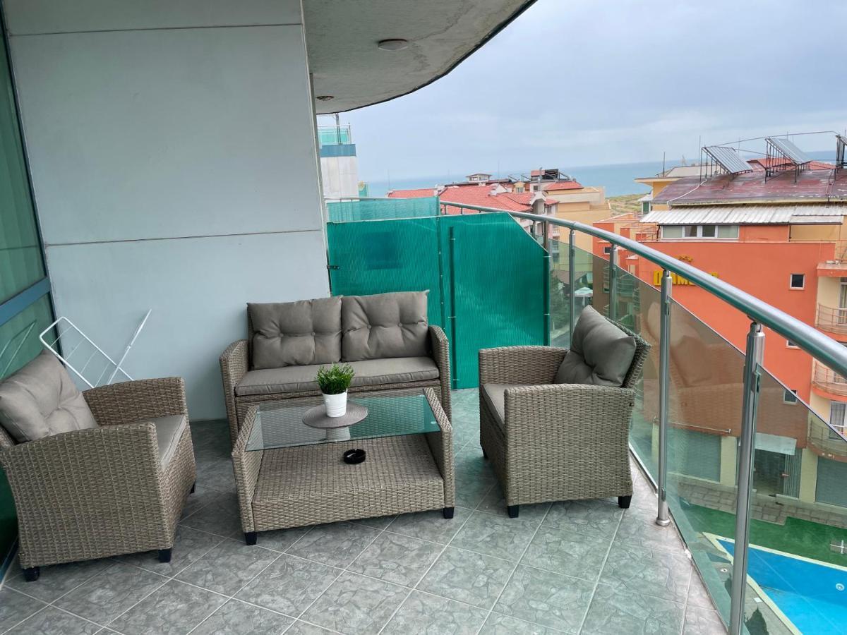 Spacious And Cozy Apartment In Complex Del Sol Primorsko Dış mekan fotoğraf