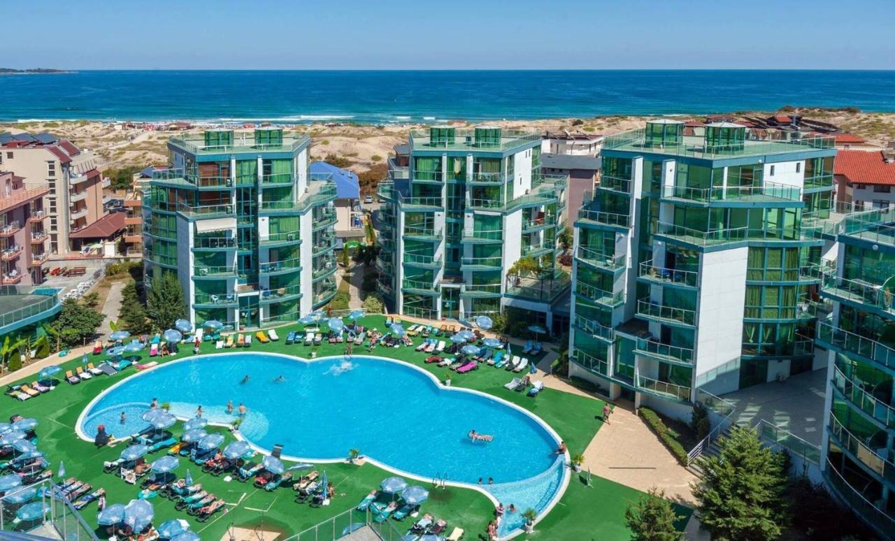 Spacious And Cozy Apartment In Complex Del Sol Primorsko Dış mekan fotoğraf