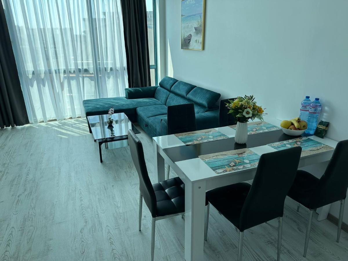 Spacious And Cozy Apartment In Complex Del Sol Primorsko Dış mekan fotoğraf