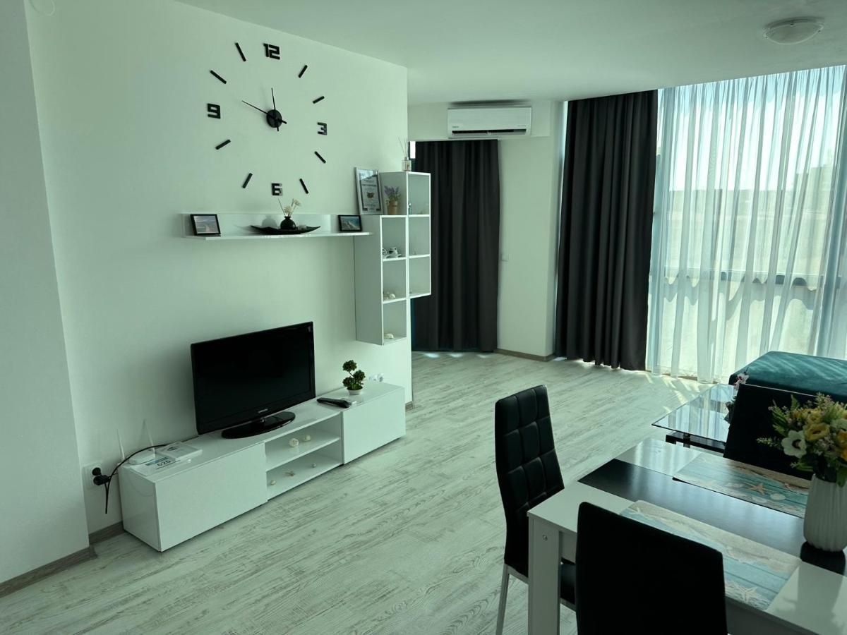 Spacious And Cozy Apartment In Complex Del Sol Primorsko Dış mekan fotoğraf