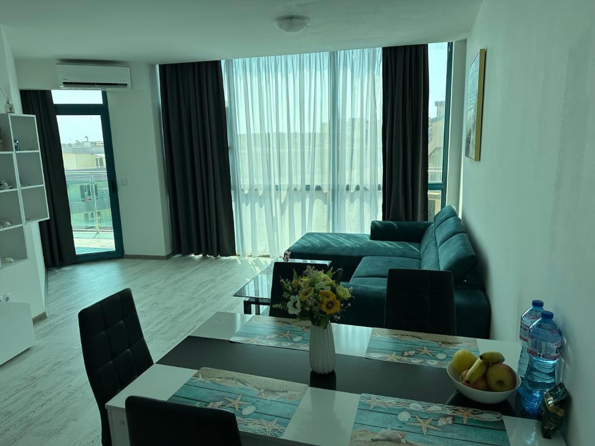 Spacious And Cozy Apartment In Complex Del Sol Primorsko Dış mekan fotoğraf