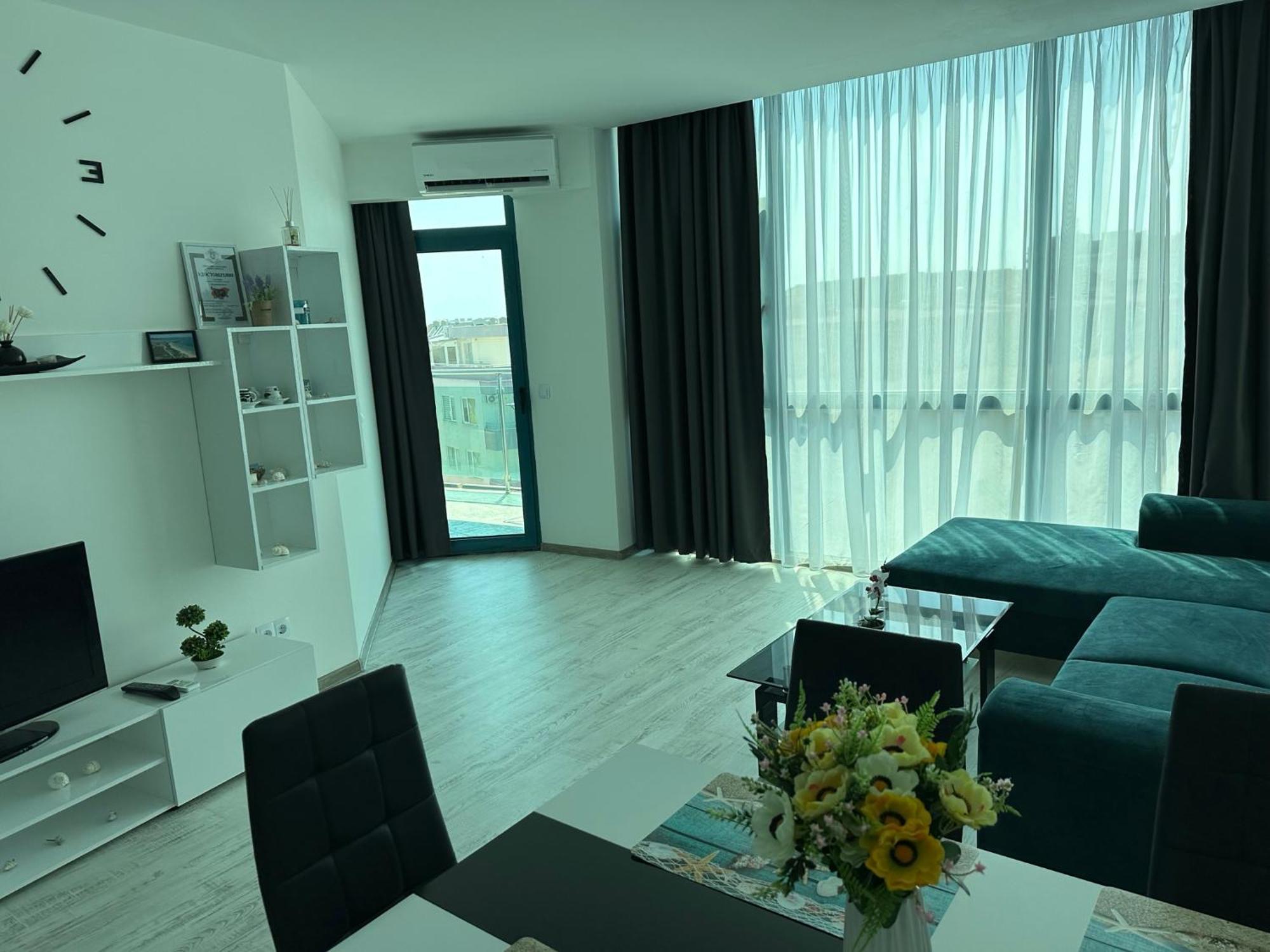 Spacious And Cozy Apartment In Complex Del Sol Primorsko Dış mekan fotoğraf