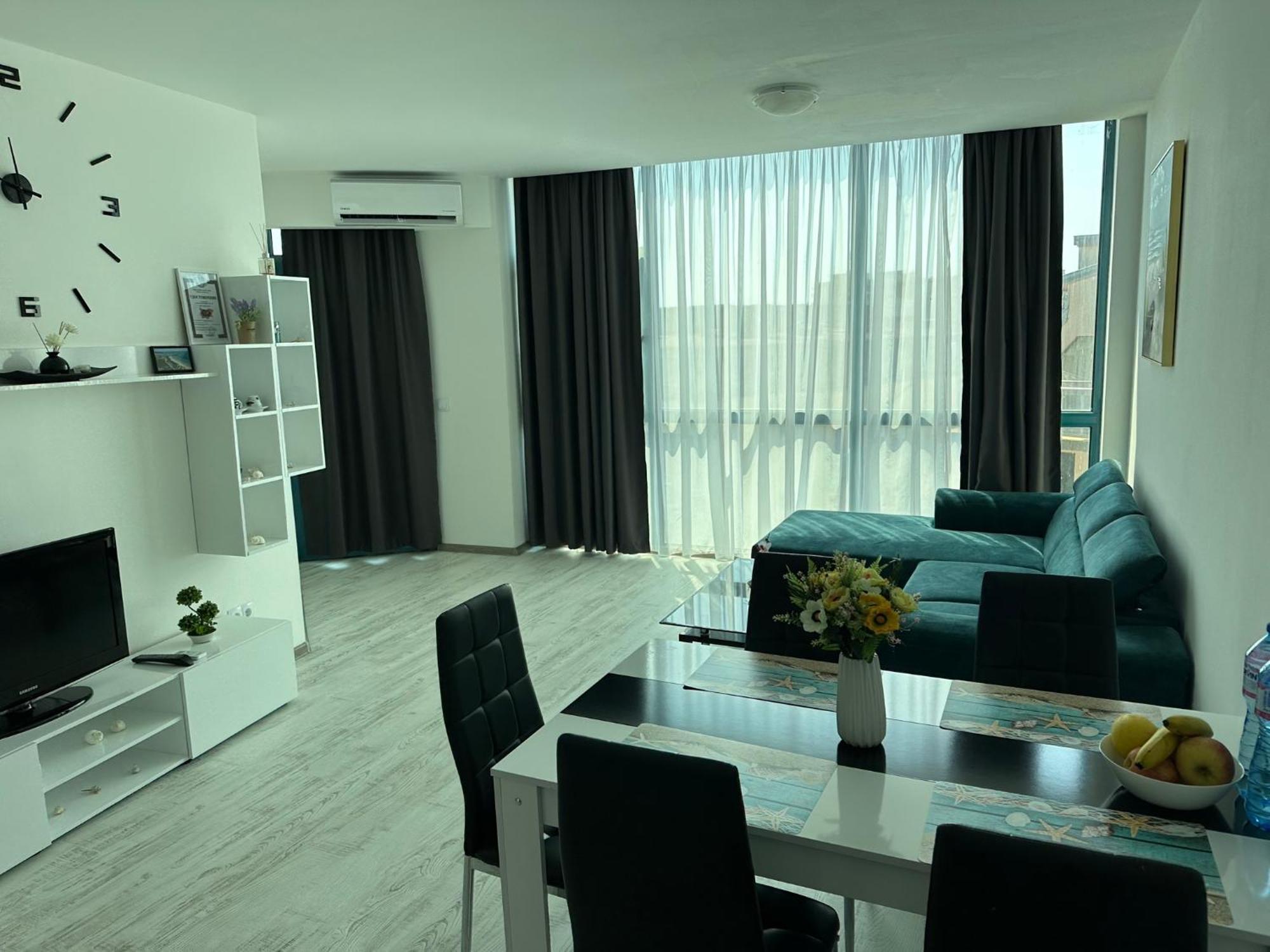 Spacious And Cozy Apartment In Complex Del Sol Primorsko Dış mekan fotoğraf